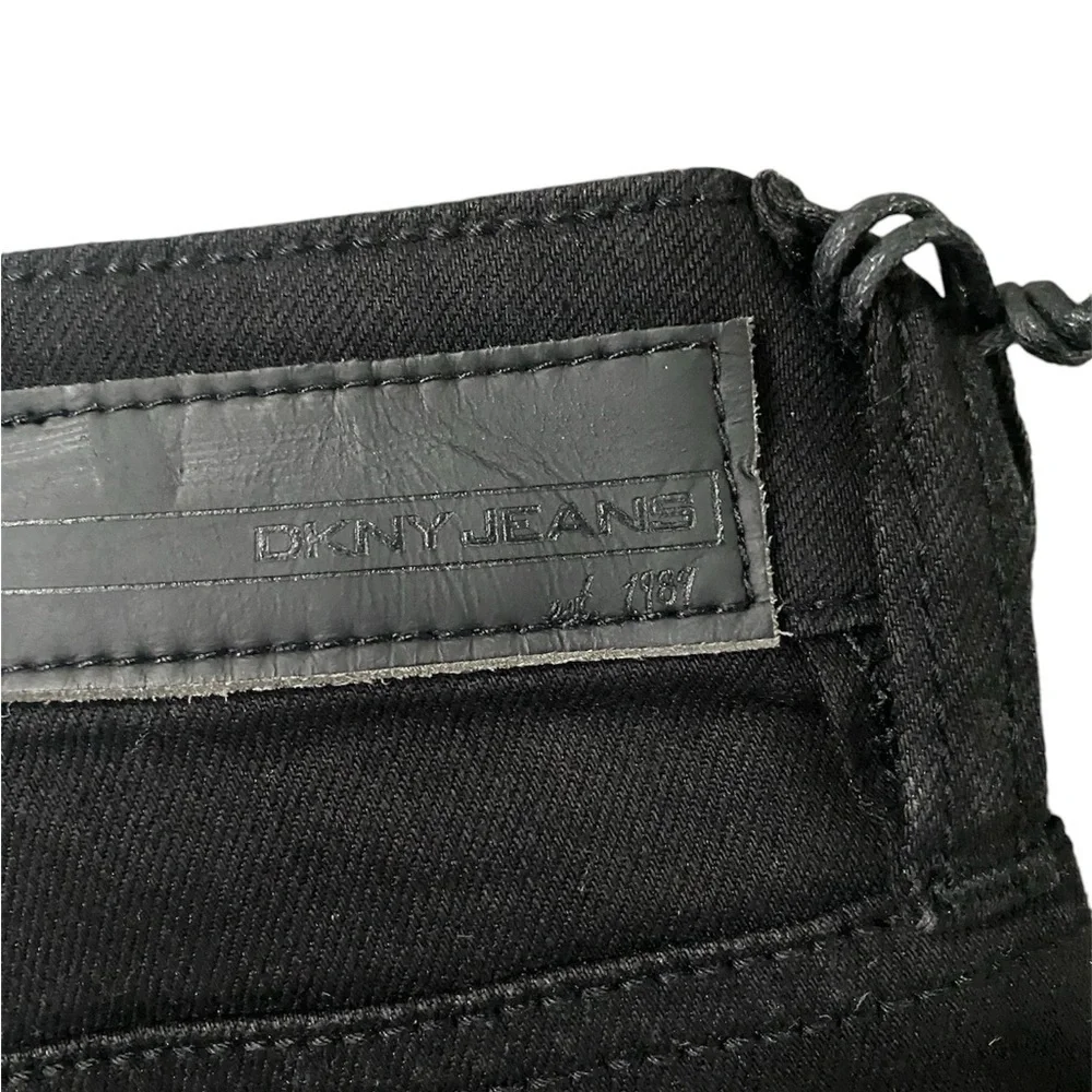 Women Black DNKY Mercer Jean Curvy Fit size 8x32 - Picture 6 of 9